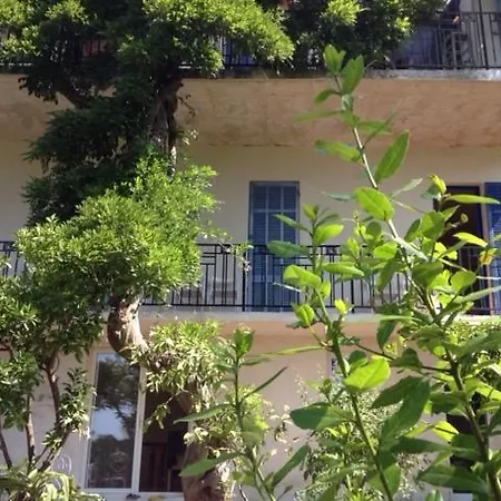 Pensionat Les Arbousiers Île du Levant